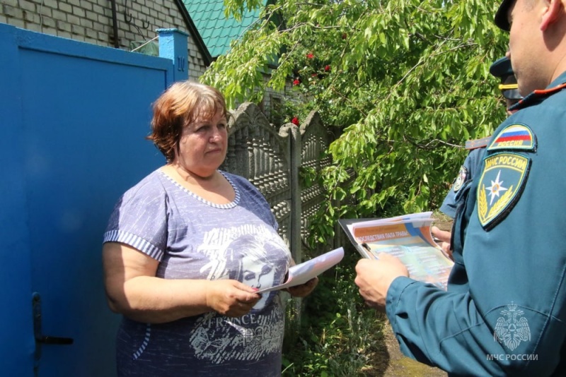 ПРЕДОСТЕРЕЧЬ И НАПОМНИТЬ: противопожарный рейд в Дебальцево